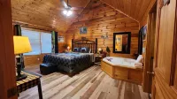Little Slice of Heaven -1Br 1BA Close to Town and Resort Amenities Cabin