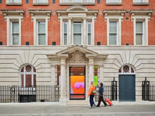 Otherwander Soho - Capsule Hotels