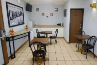 Algona Inn