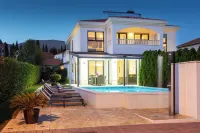 Luxury City Villa Trogir - Villaer