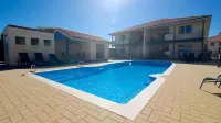 Cervantes Pinnacles Motel - Beach