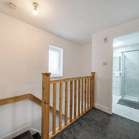 2 Bed Apartment Sleeps 3 -Smart Tv -Private Garden