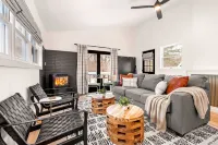 Launchpoint Lodge - موقف سيارات