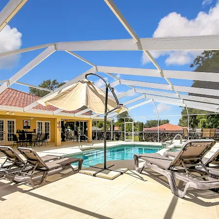 Stylish Pool Close to Withlacoochee Bike Trail 3 Bedroom Home by Redawning