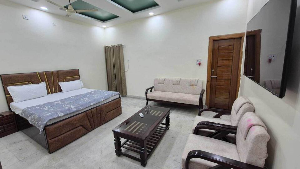 Prince Hotel