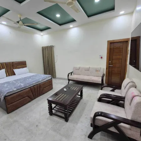 Prince Hotel