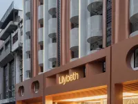 LILYBETH HOTEL PRATUNAM Hotel dekat Dermaga Witthayu