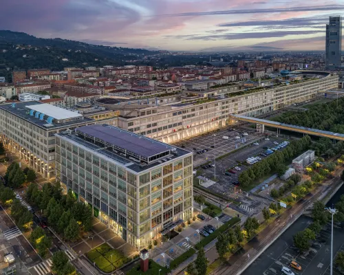 DoubleTree by Hilton Turin Lingotto Hotels near Lingotto