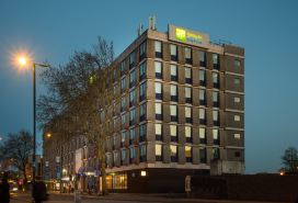 ホリデイ イン エクスプレス ブリストル シティ センター by IHG