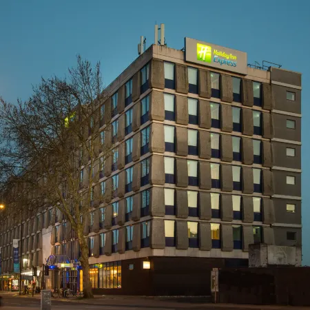 Holiday Inn Express BRISTOL CITY CENTRE by IHG