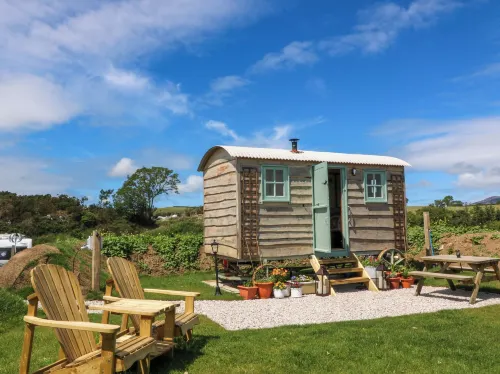 Cwt Bugail - 4-Star