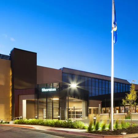 Sheraton Bloomington Hotel