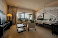 Suite Lanka - parking