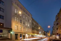 Louren Apartments Hotels in Holesovice
