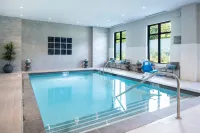 Residence Inn Boston Waltham - Pools