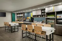 Home2 Suites by Hilton Conyers Atlanta - プール