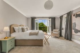 Port Hill House with Heated Outdoor Pool