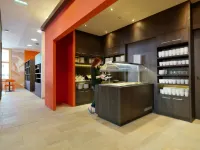 Hwest Hotel - servizio colazione