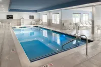 Hampton Inn & Suites Cape Cod-West Yarmouth - Beach