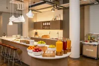 Element Moline - Pet friendly