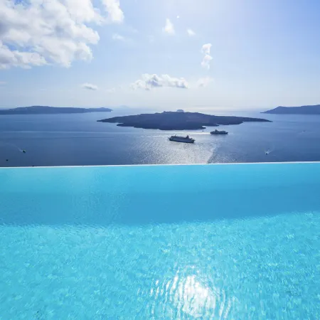 Cosmopolitan Suites - Small Luxury Hotels of the World