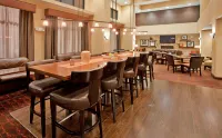 Hampton Inn & Suites Aberdeen - 2 étoiles