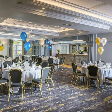 Meadowlands Hotel