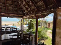 Samara Lodge - breakfast