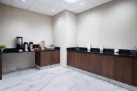 Embassy Suites by Hilton Huntsville - Parkering