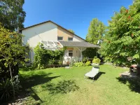Mandorle Hotels in 