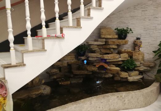 Shell Hotel (Shanghai Oriental Pearl & Century Avenue subway station) Hotel Overview