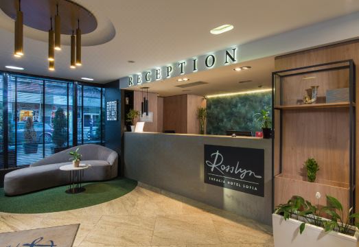 로슬린 쓰라샤 호텔 소피아