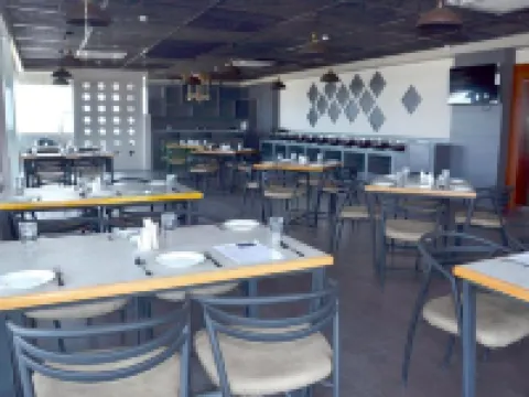 納文芒果酒店 達文蓋雷縣酒店