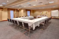 Holiday Inn Express & Suites Brampton