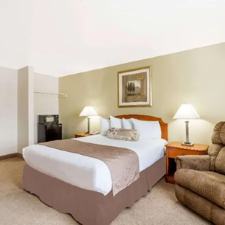 Ramada by Wyndham Ely