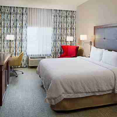 Hampton Inn & Suites Palmdale Rooms