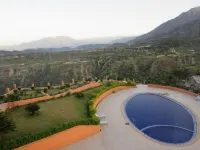 The White Hotel Katra, a Member of Radisson Individuals Hôtels à : Reasi