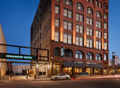 Homewood Suites By Hilton Milwaukee Downtown