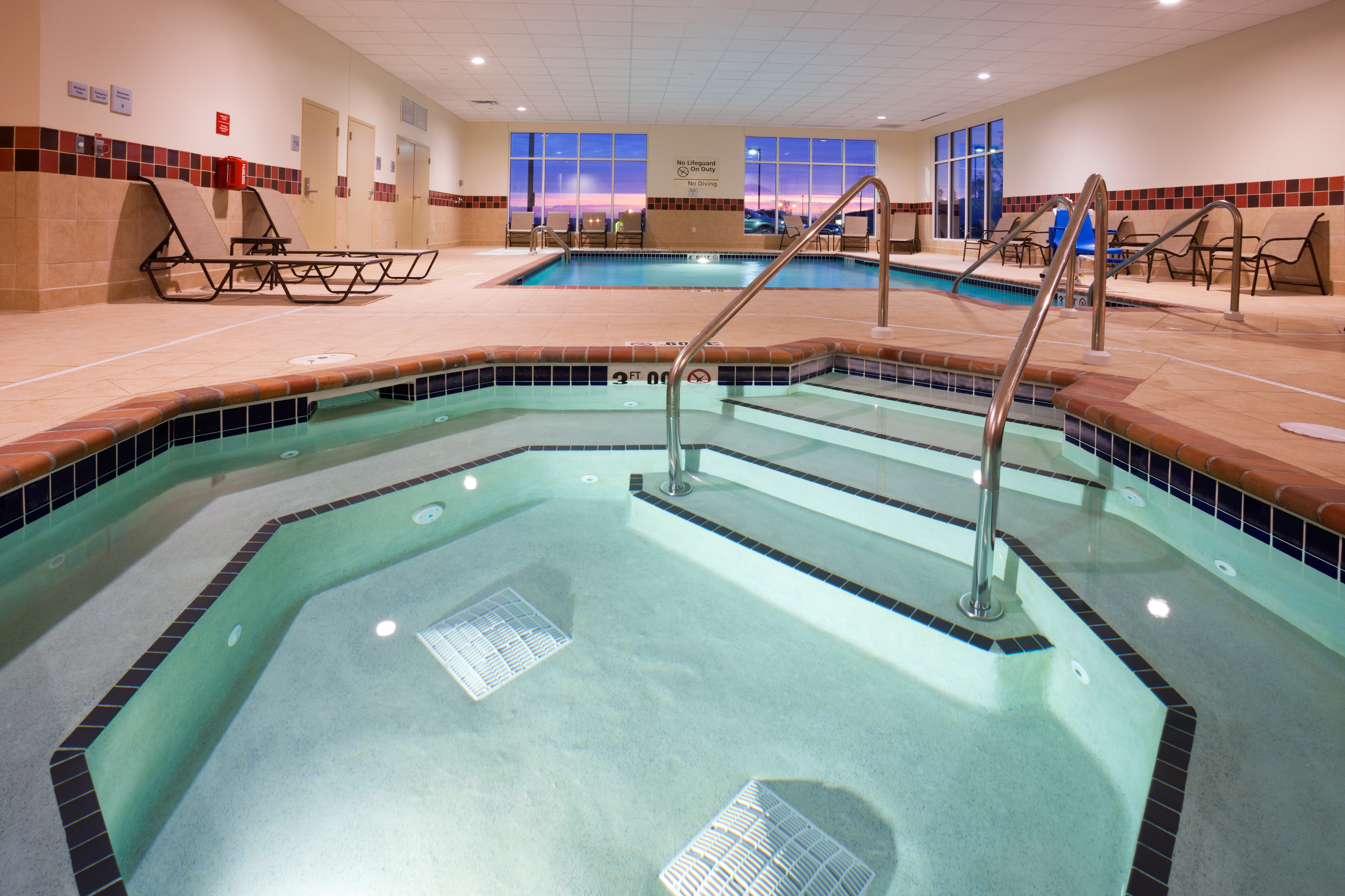 Hampton Inn & Suites Minot