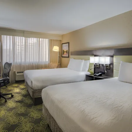 Hilton Garden Inn Reagan National Airport Отели рядом с достопримечательностью «Арлингтон-хаус»