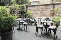 Hotel Leonardo da Vinci Hotels in Las Condes