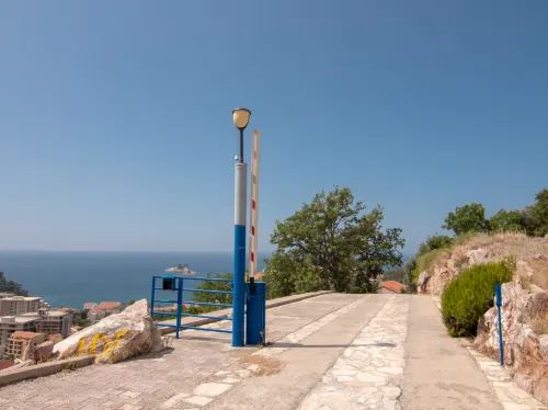 Mum's Apartment Petrovac on the Sea of Montenegro Hotels in Petrovac