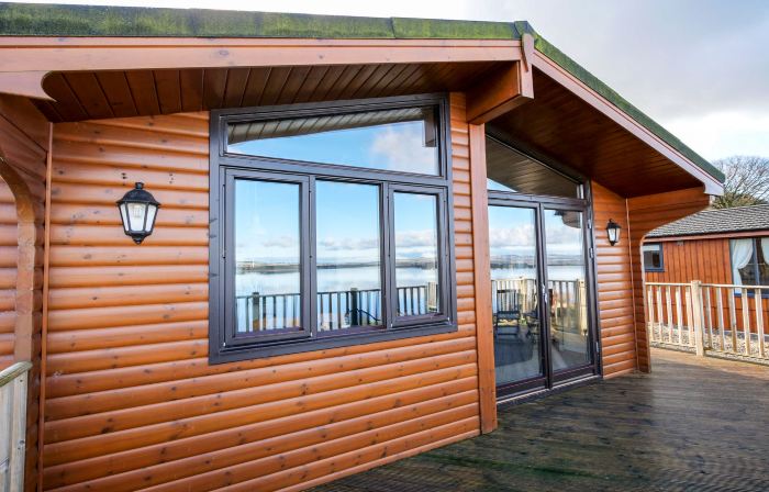 Loch Leven Lodge