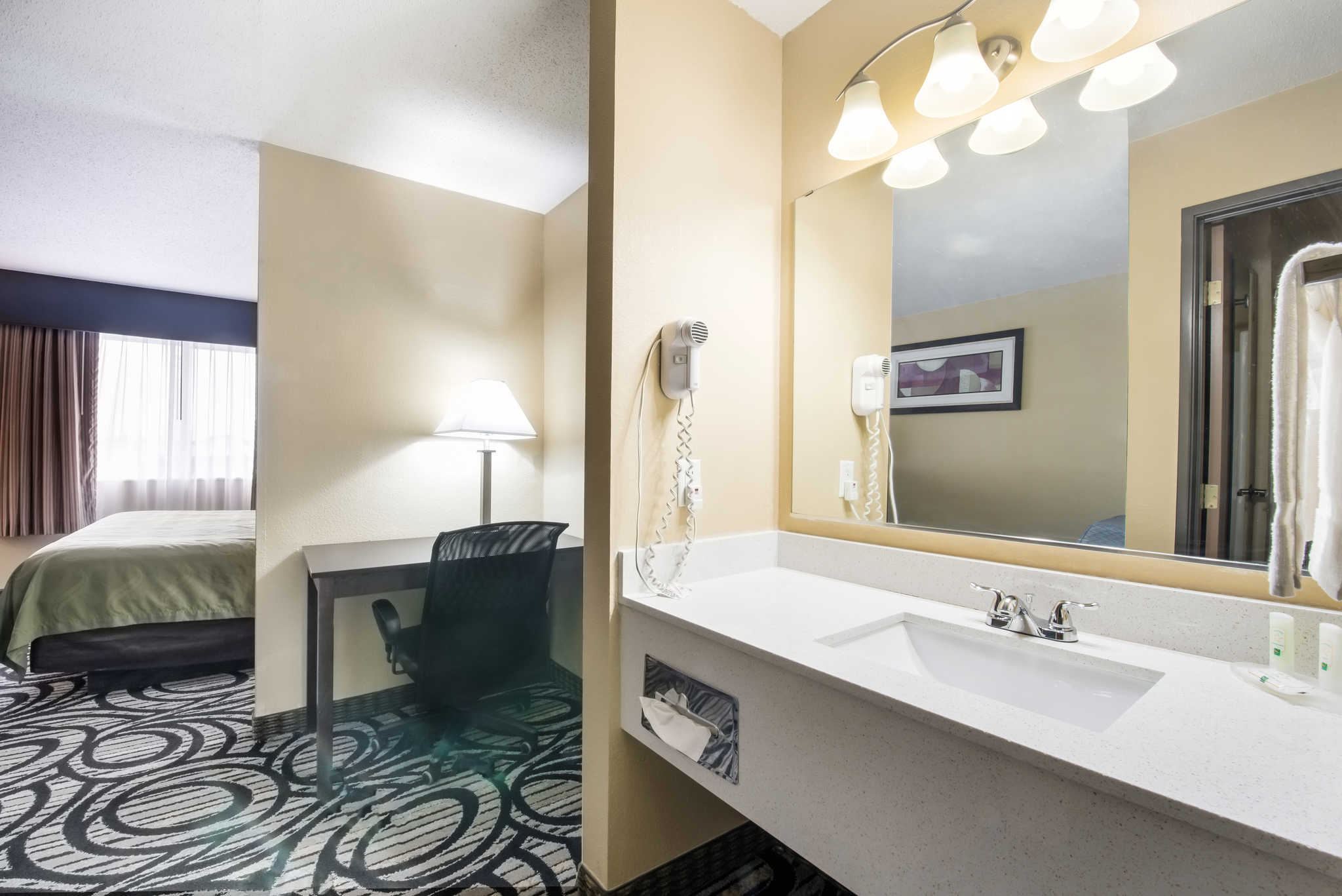 Quality Inn & Suites Menomonie