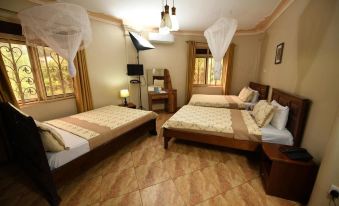 Biyem Hotel