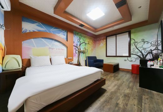 [뉴그랜드호텔의 로비 또는 주변 이미지]