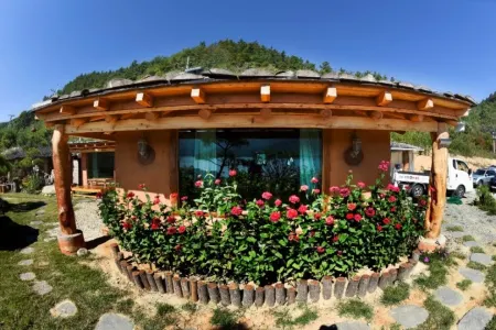 Jinan Todam Pension Отели в г. Чинан