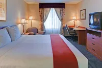 ฮอลิเดย์ อินน์ เอ็กซ์เพรส ลาสเวกัส-เนลลิส บาย IHG - ที่มีสระว่ายน้ำ