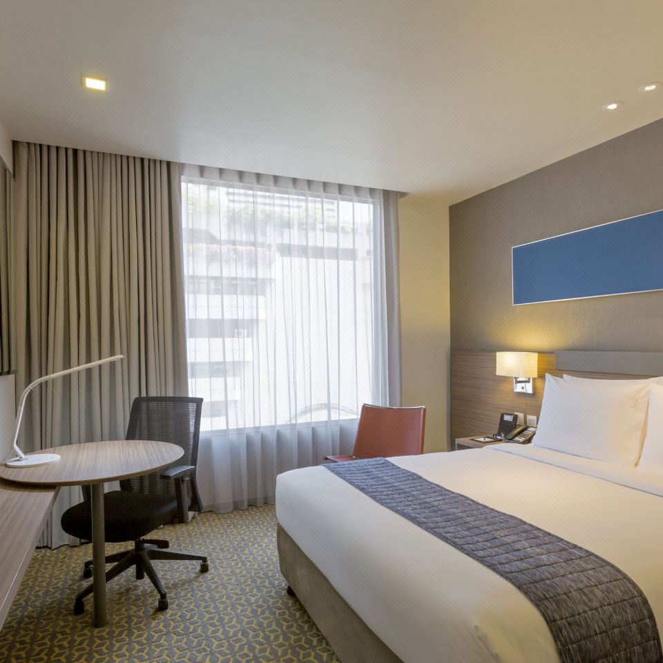 Holiday Inn Express Bangkok Sathorn An Ihg Hotel Bangkok 22 Room Price Deals Review Trip Com