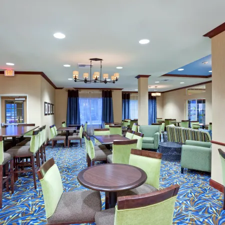 Holiday Inn Express & Suites SEQUIM by IHG